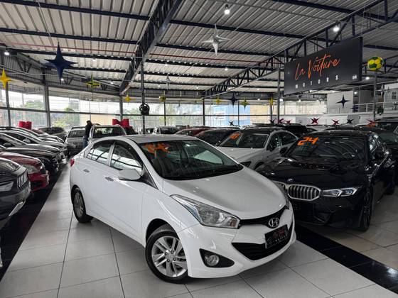 HYUNDAI HB20S 1.6 PREMIUM 16V FLEX 4P AUTOMÁTICO HYUNDAI HB20S 1.6 PREMIUM 16V FLEX 4P AUTOMÁTICO